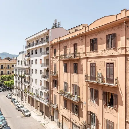 Apartment Design Loft Al Teatro Massimo By Wonderful Italy